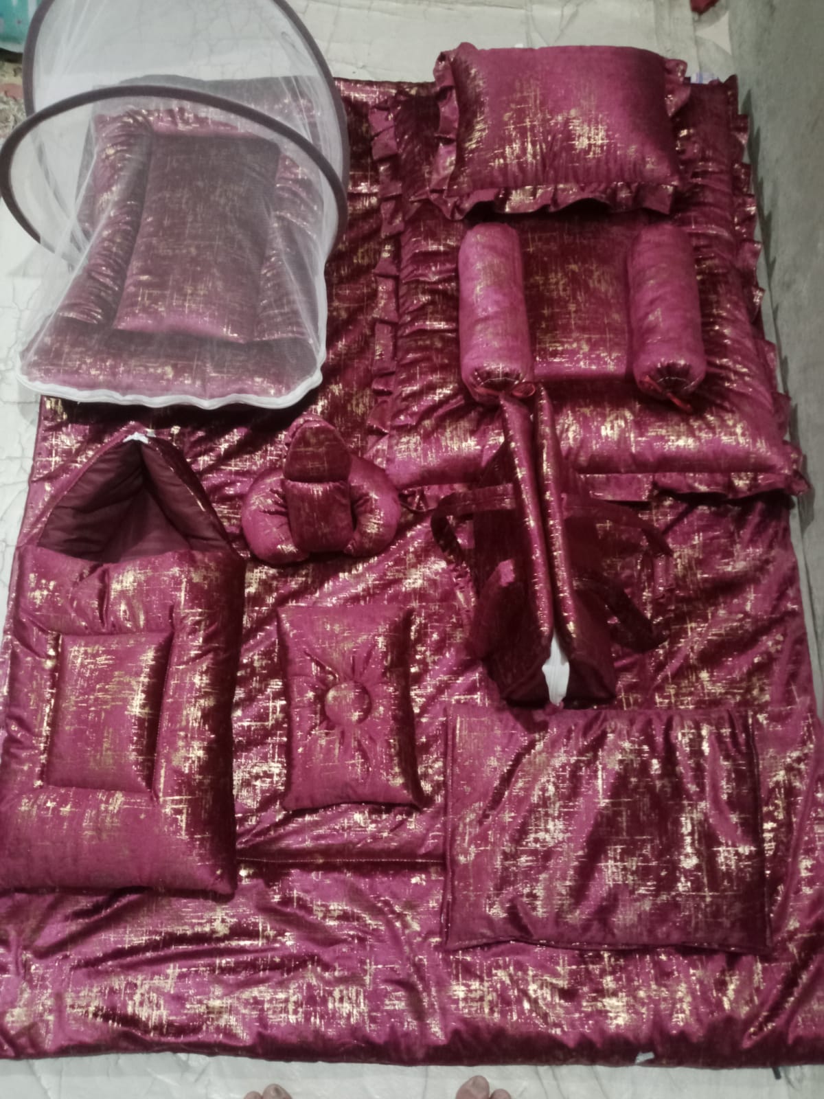 Luxury 12-Piece Velvet Baby Bedding Set with Mosquito Net & Travel Bag – Royal Design