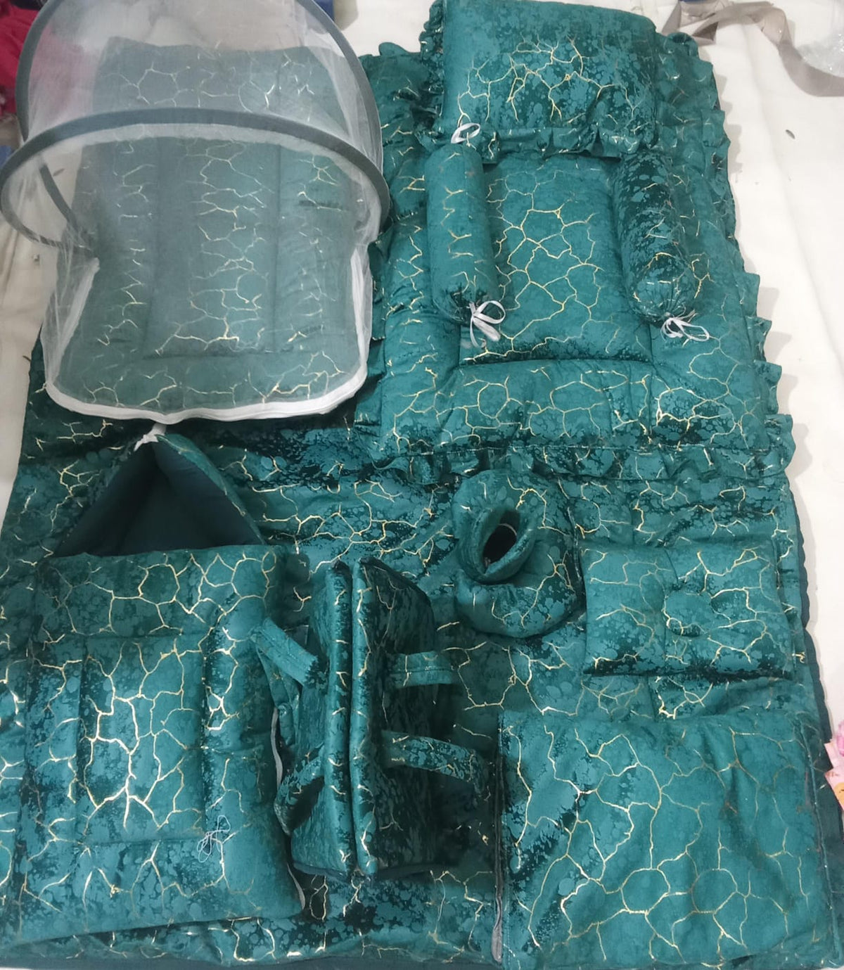 Luxury 12-Piece Velvet Baby Bedding Set with Mosquito Net & Travel Bag – Royal Design